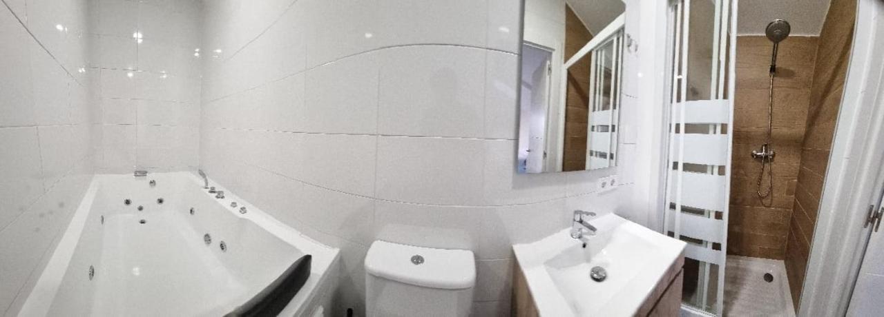 #2# Apartamento Jacuzzi Xl Sevilla Centro Exterior photo